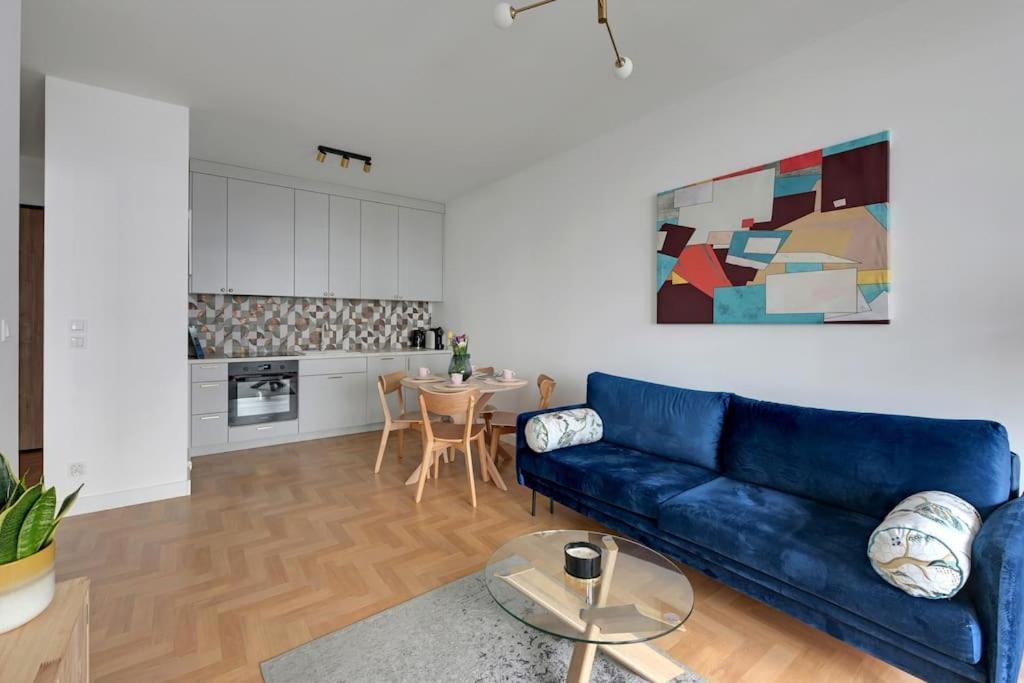Apartament W Gdyni - Plac Unii By Grand Apartments กดิเนีย ภายนอก รูปภาพ